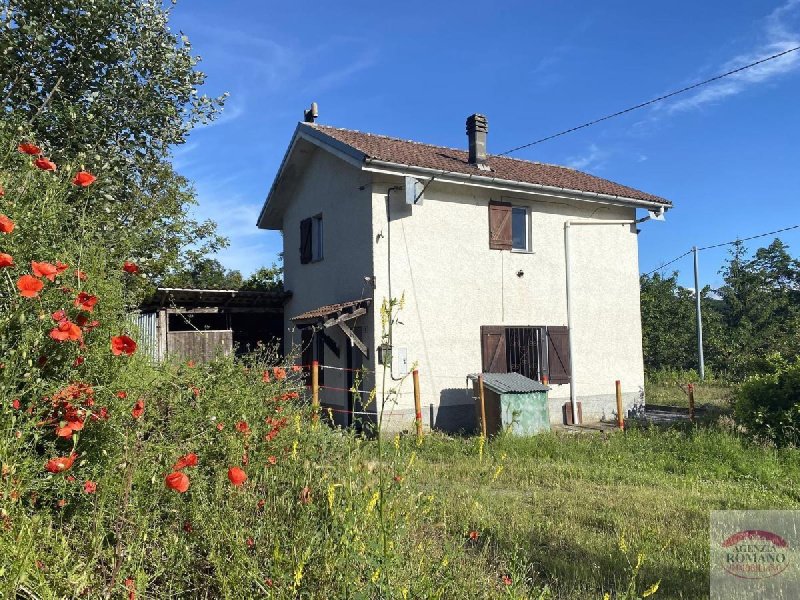 Villa in Mioglia