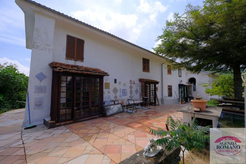 Farmhouse in Mioglia