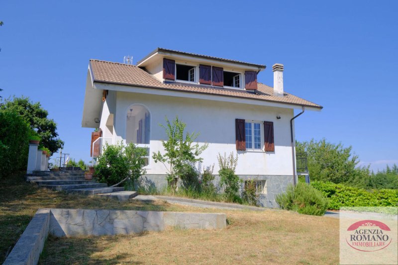 Villa i Ponzone