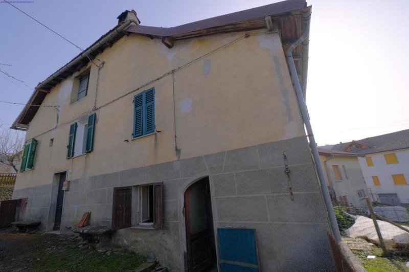 Top-to-bottom house in Sassello