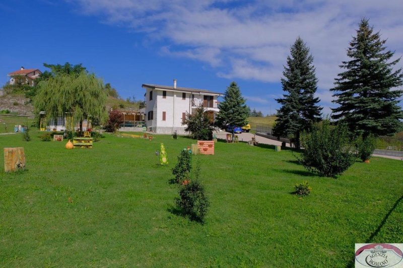 Villa en Mioglia