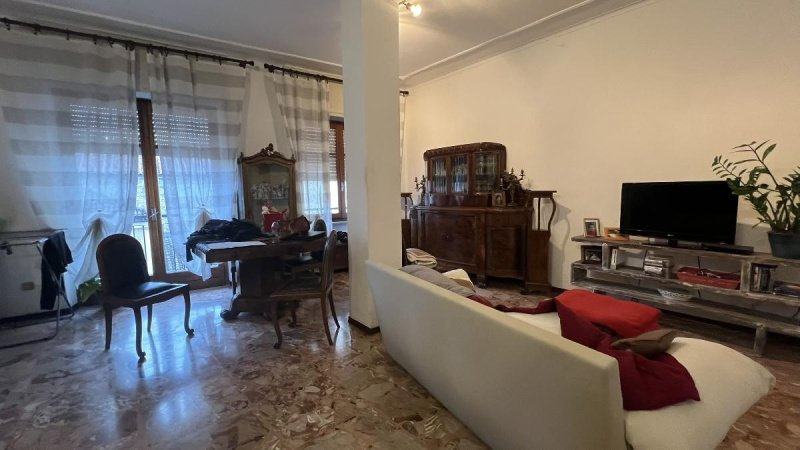 Apartamento em Acqui Terme