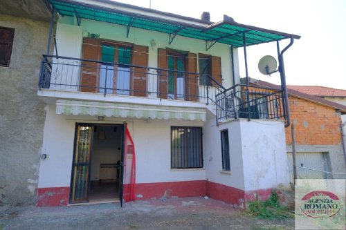 Casa geminada em Ponzone