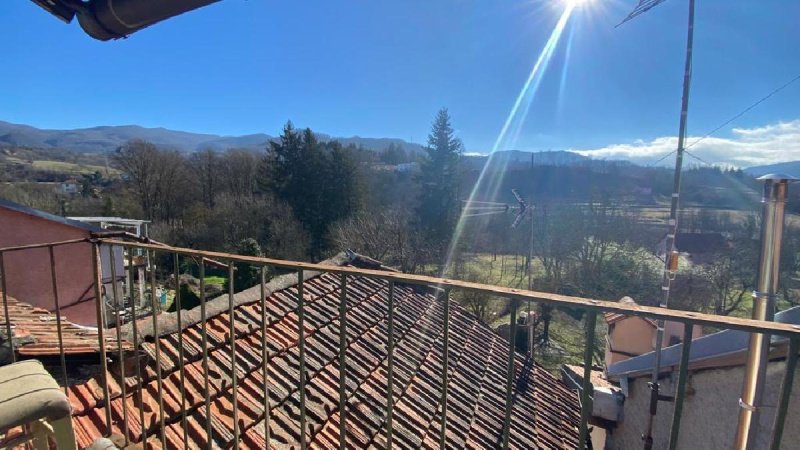 Особняк из двух квартир в Сасселло