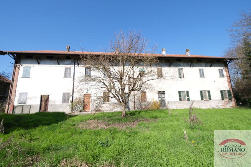 Casa en Molare