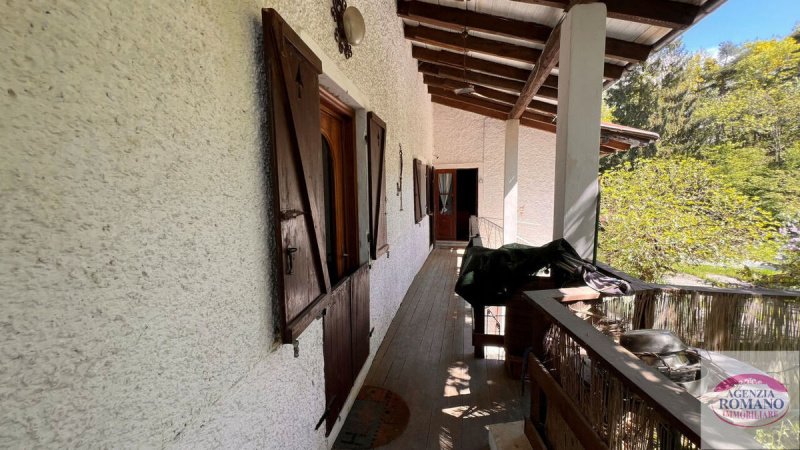 Casa em Mioglia