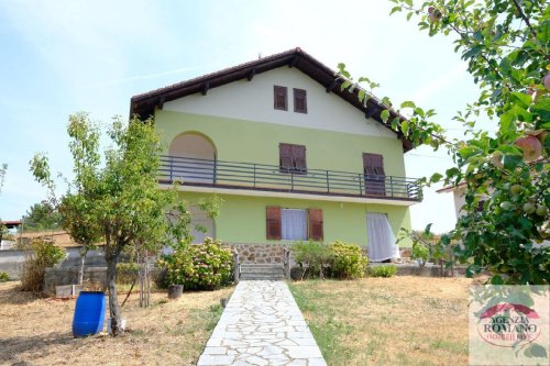 Villa in Ponzone