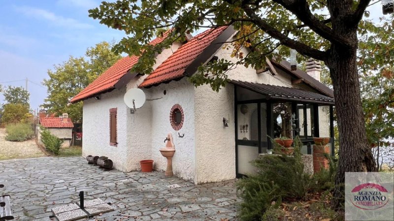 Villa in Ponzone