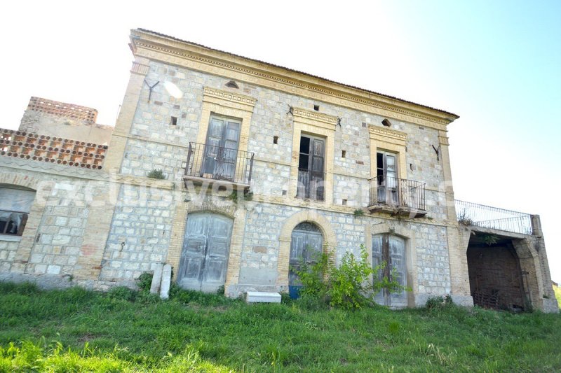 Landhaus in Atessa