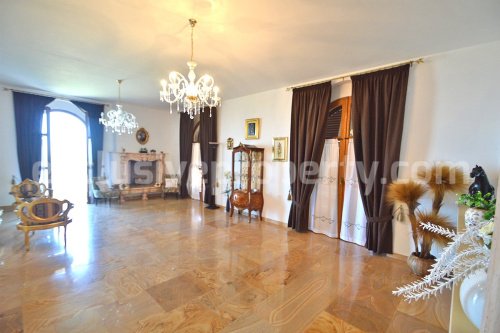 Casa en Tavenna