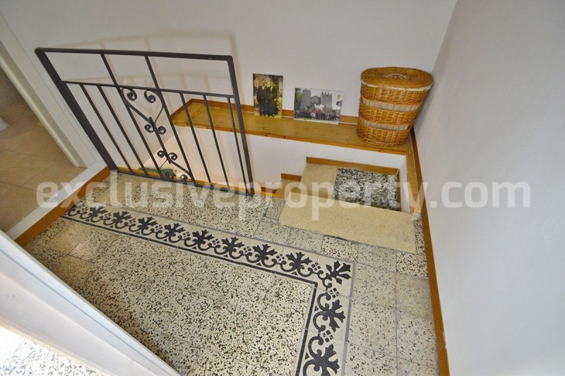 特里尼奥河畔切伦扎房屋