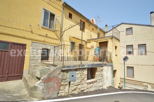 特里尼奥河畔切伦扎房屋