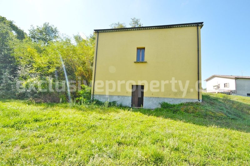 Maison de campagne à Busso