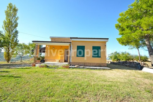 Сельский дом в Тавенна