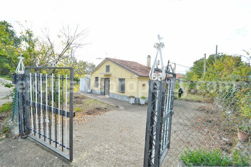 Country house in Schiavi di Abruzzo