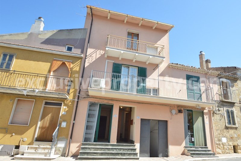 House in Tavenna