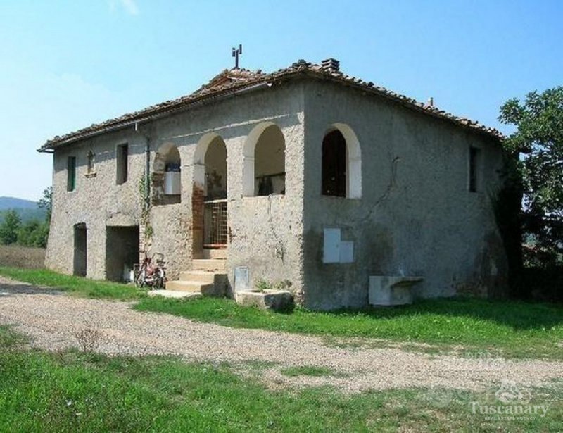 Farmhouse in Monticiano