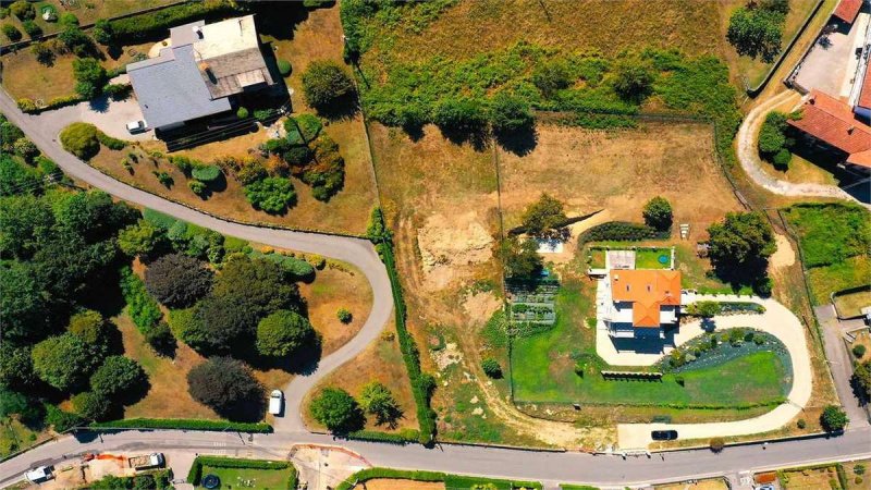 Detached house in Arona