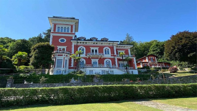 Apartamento em Stresa