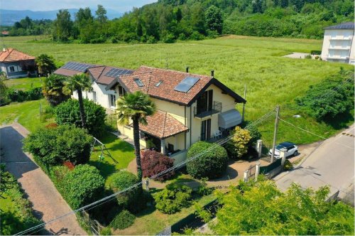 Villa a Sesto Calende