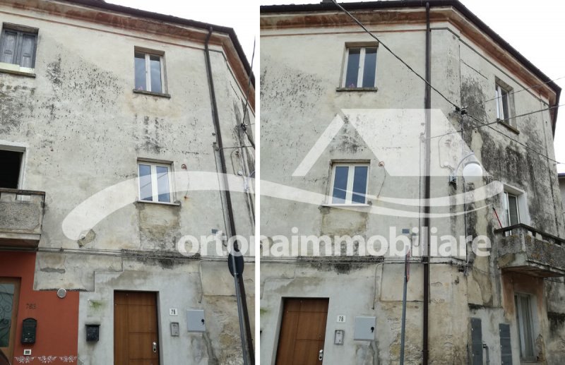 Top-to-bottom house in Ortona