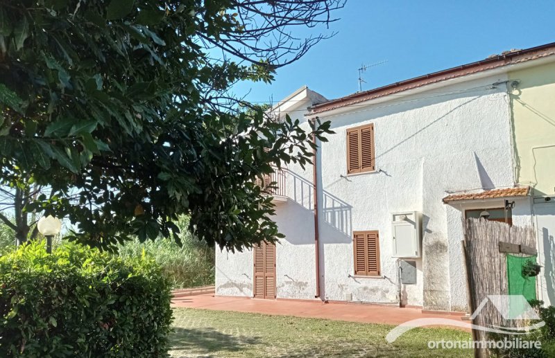 Semi-detached house in Ortona