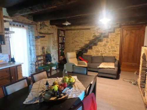 Casa semi indipendente a Colledara