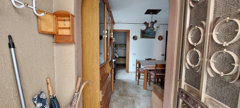 Maison jumelée à Colledara