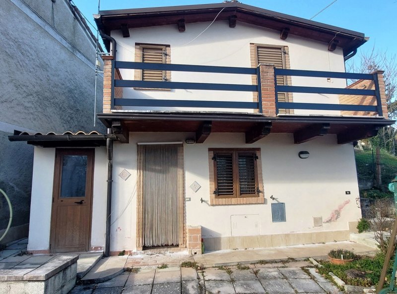 Villa i Isola del Gran Sasso d'Italia