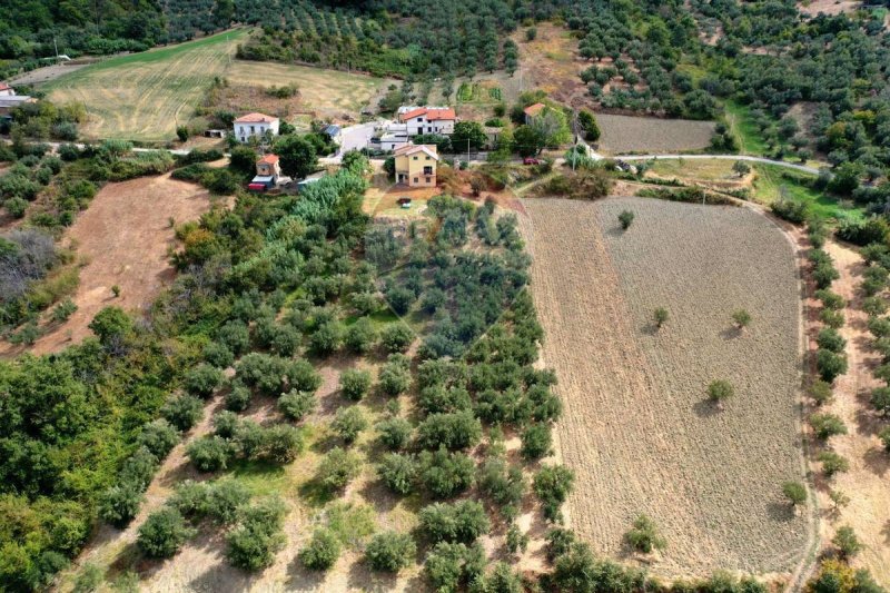 Casa indipendente a Archi