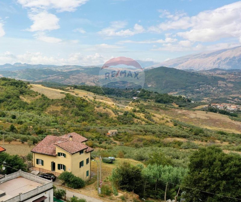 Casa indipendente a Archi