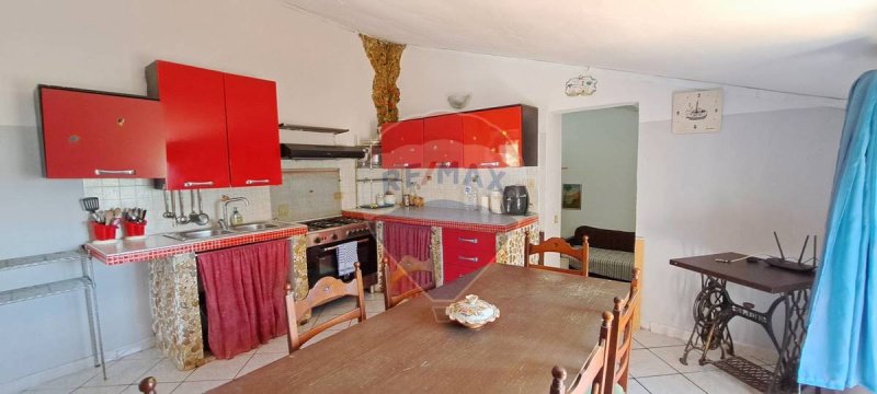 Half-vrijstaande woning in Lanciano