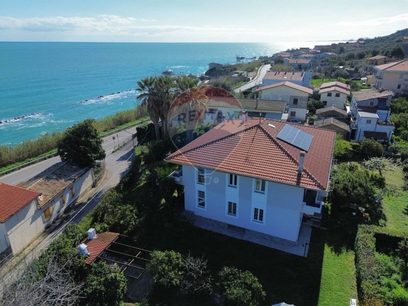 Doppelhaushälfte in Rocca San Giovanni