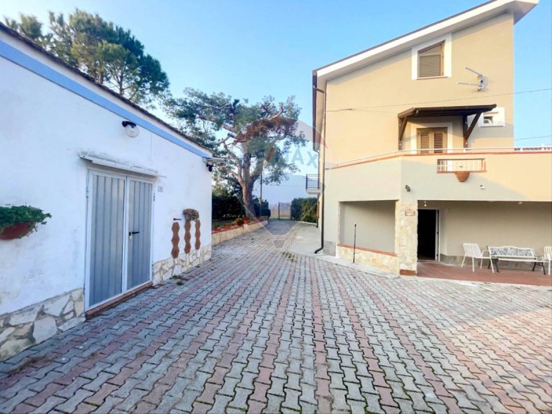 Landhaus in Torino di Sangro