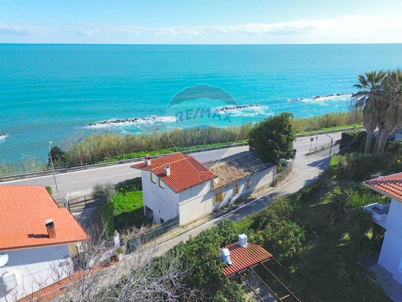 Einfamilienhaus in Rocca San Giovanni