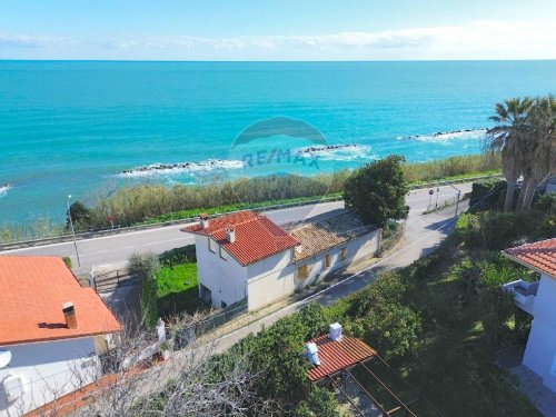 Einfamilienhaus in Rocca San Giovanni