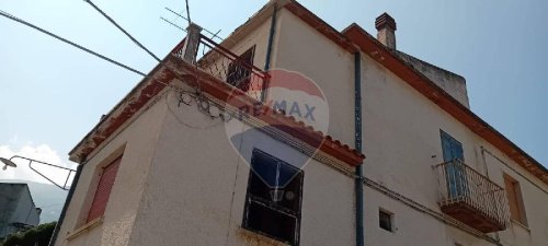 Half-vrijstaande woning in Civitella Messer Raimondo