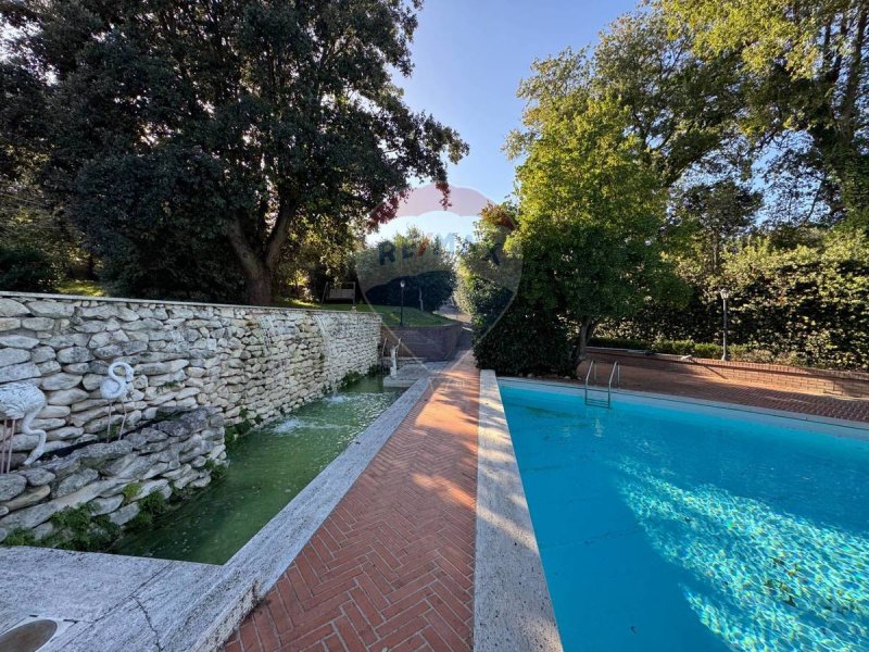 Casa independiente en Treglio