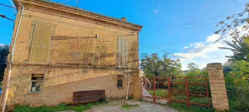 Особняк в Ортона