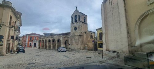 Особняк из двух квартир в Лама-дей-Пелиньи