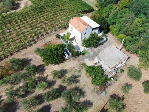 Особняк в Рокка-Сан-Джованни