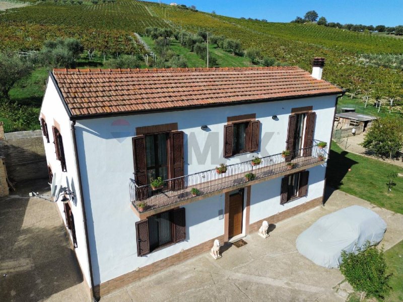 Vrijstaande woning in Orsogna