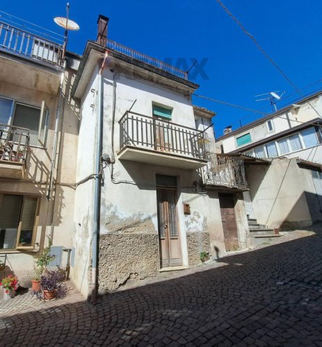 Casa semi indipendente a Roccascalegna