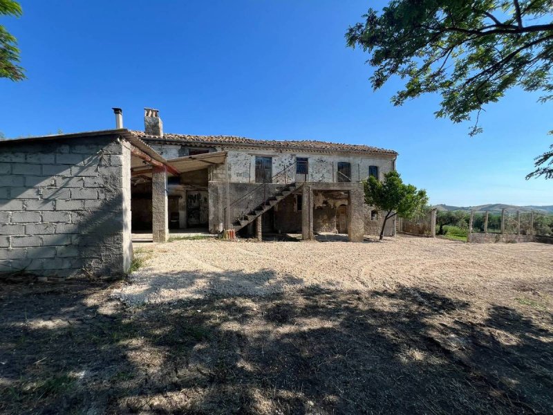 Landhaus in Casoli