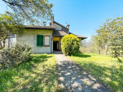 House in Bolzano Novarese