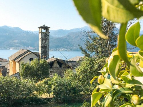 Apartment in Orta San Giulio