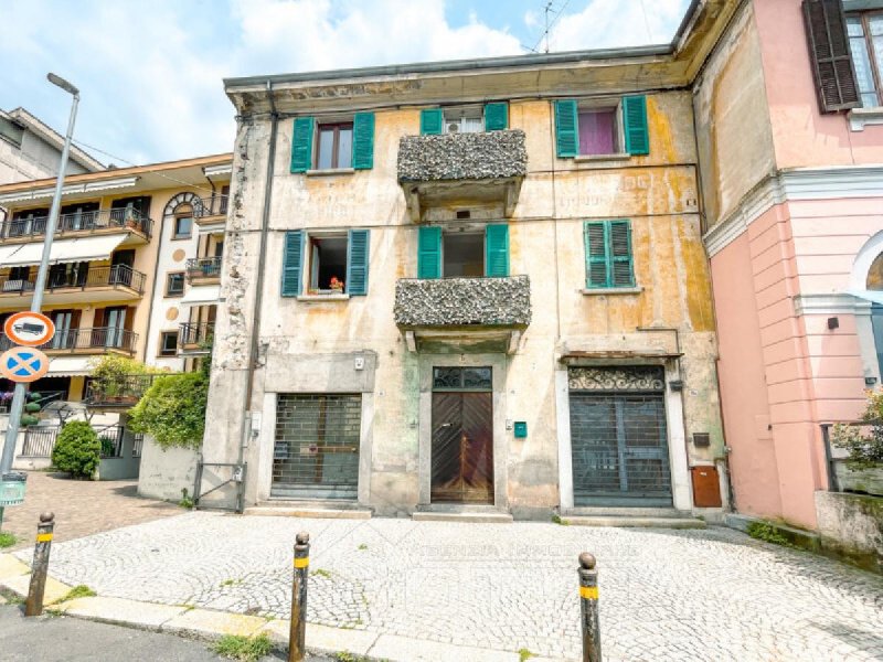 Haus in Omegna