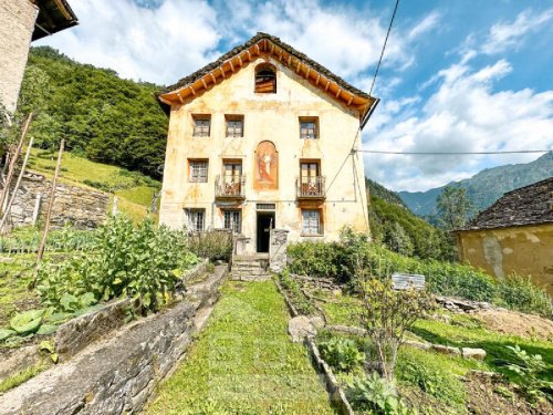 Maison de campagne à Fobello