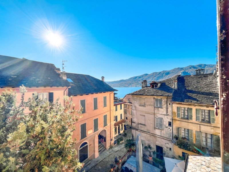 Apartment in Orta San Giulio