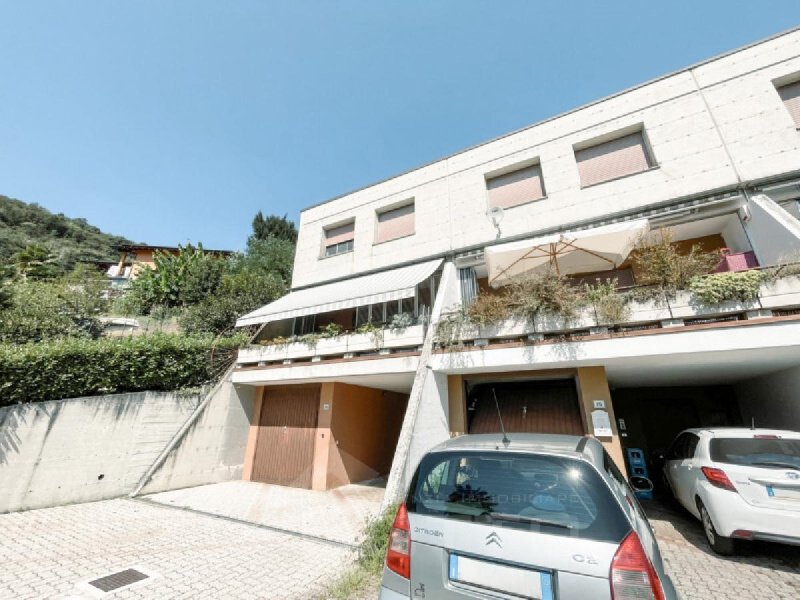 Terraced house in Omegna